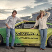 Tom Cruise and Anne Hathaway Star in Days of Thunder Sequel